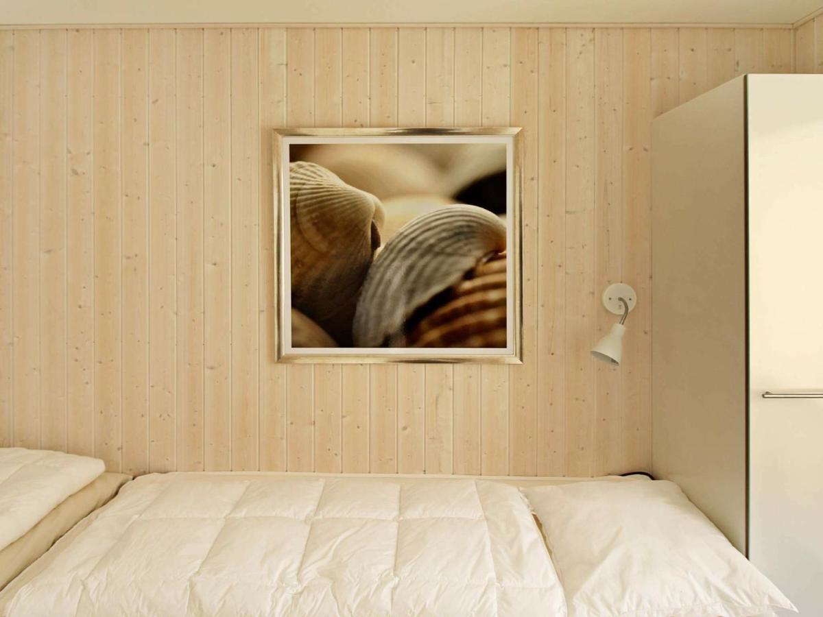 Two-Bedroom Holiday home in Wendtorf 3 Eksteriør billede