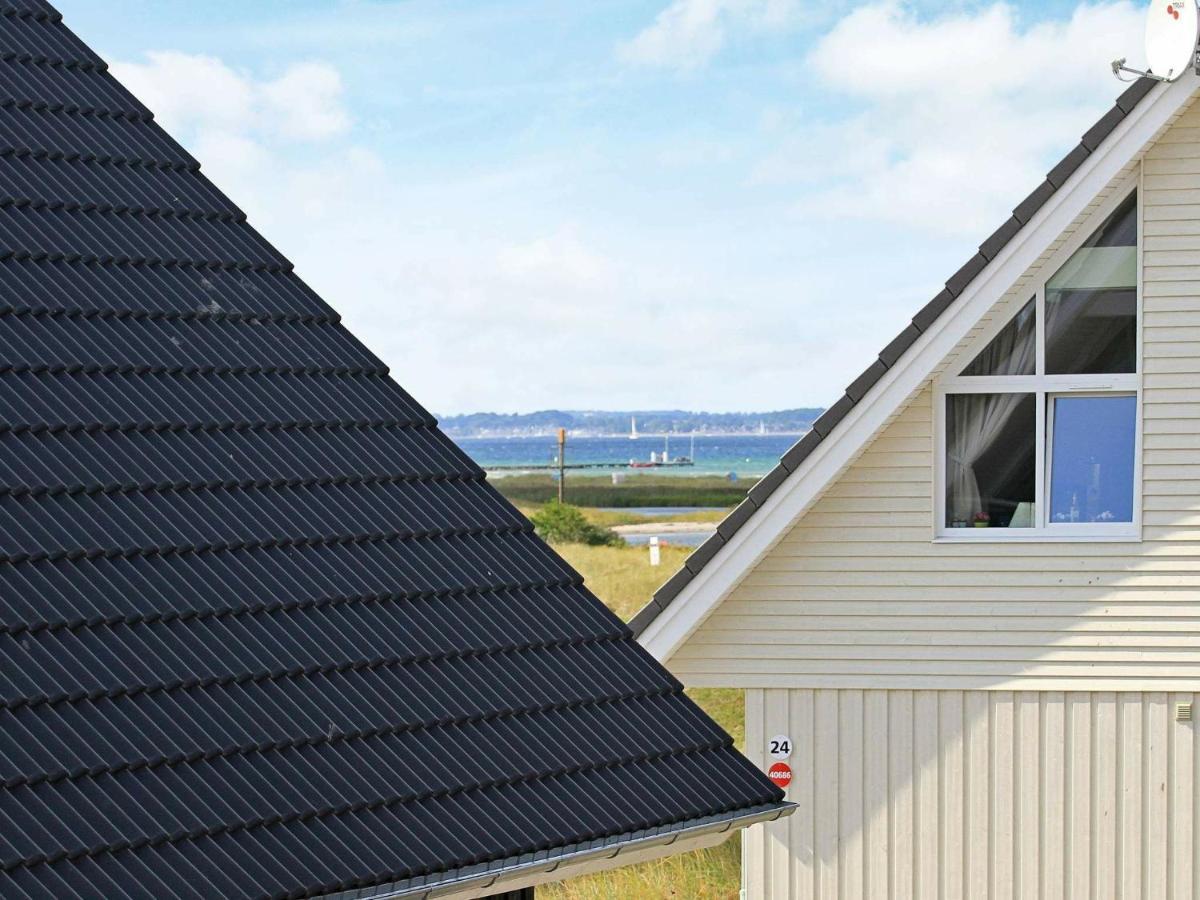 Two-Bedroom Holiday home in Wendtorf 3 Eksteriør billede